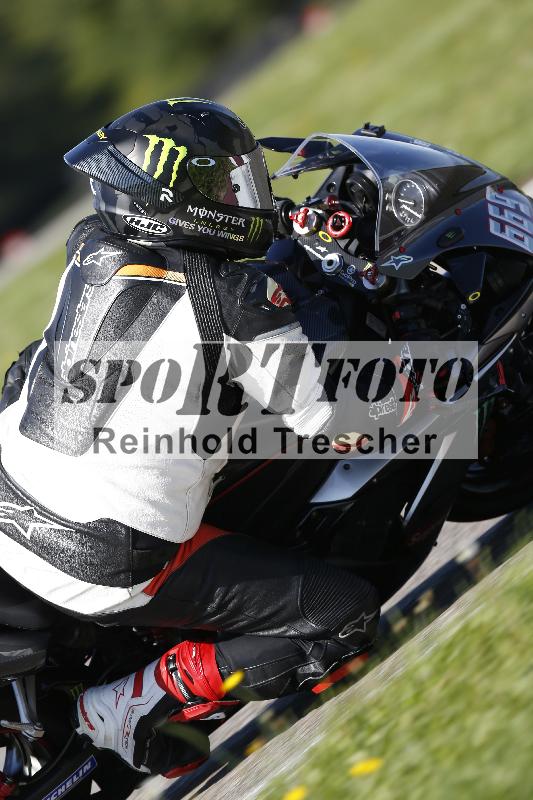 /55 20.09.2025 Speer Racing ADR/Gruppe weiß/669